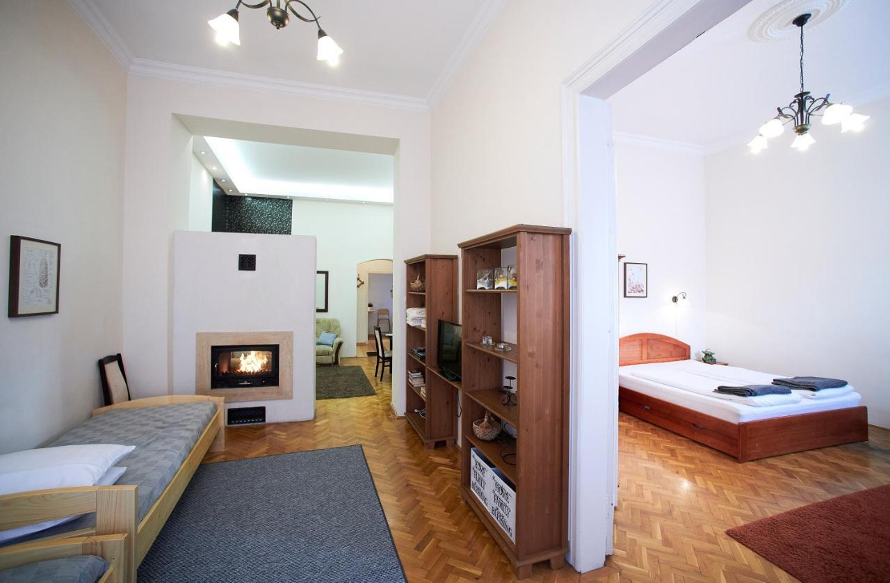 Fireplace Holidays Budapest Eksteriør billede
